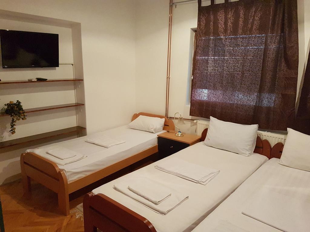Lira Inn Ni Eksteriør billede