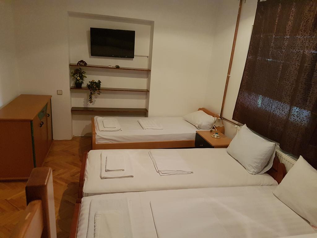 Lira Inn Ni Eksteriør billede