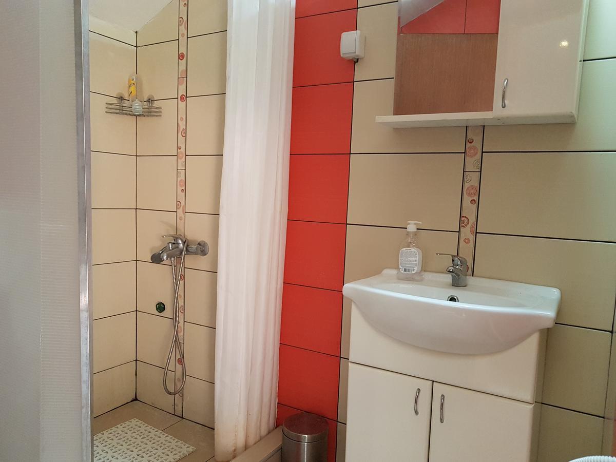 Lira Inn Ni Eksteriør billede